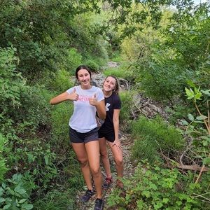 Meet your Posher, Alexis